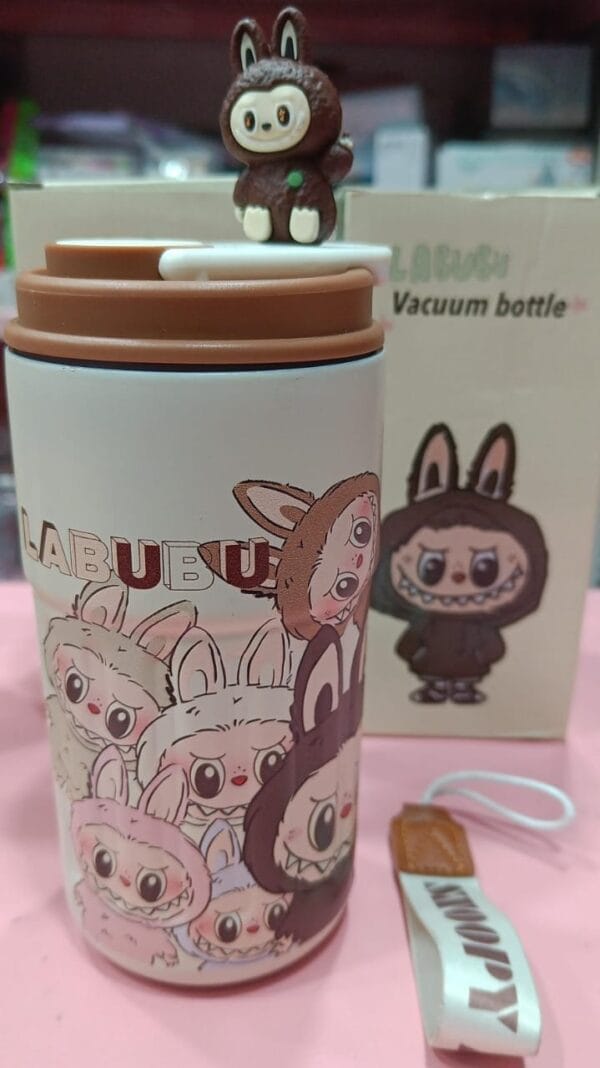 Esmi *Labubu Coffee Tumbler*
400 ml