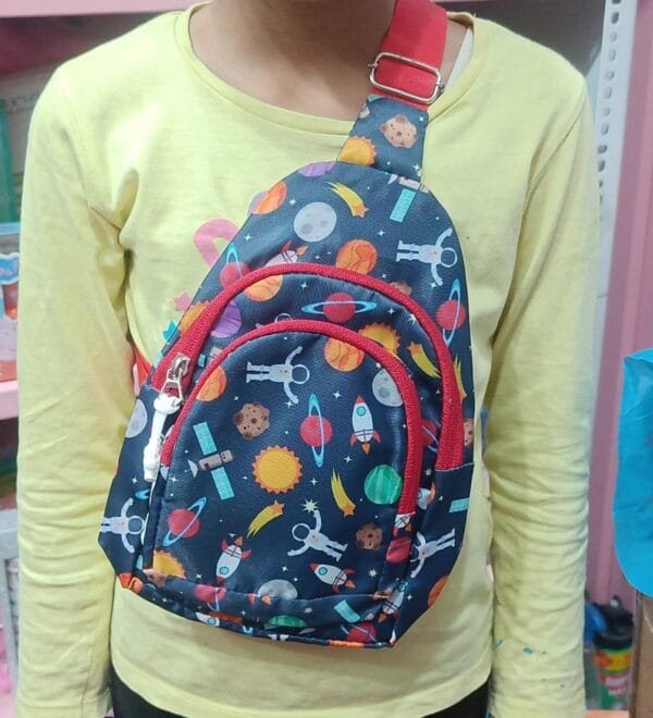 1001456960.jpg Esmi *Cross Over - Chest bags - Waterproof*