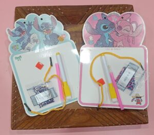 Esmi- *White Wipe off Board & Diamond Art Kit*
