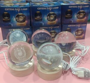 Esmi- *Crystal Lamp*