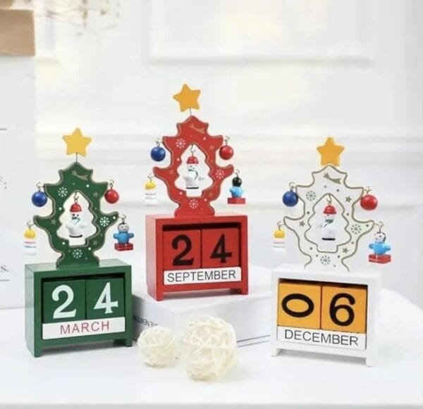 Esmi *Table Decor Christmas Tree Rubic cube Calendar*