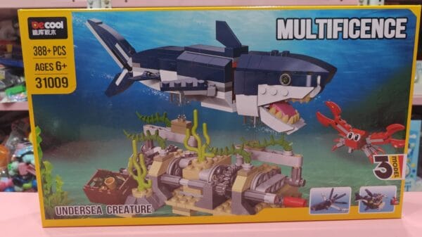 Esmi *Multificence Undersea Creature*
