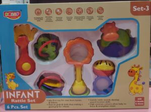Esmi- Rattle Set