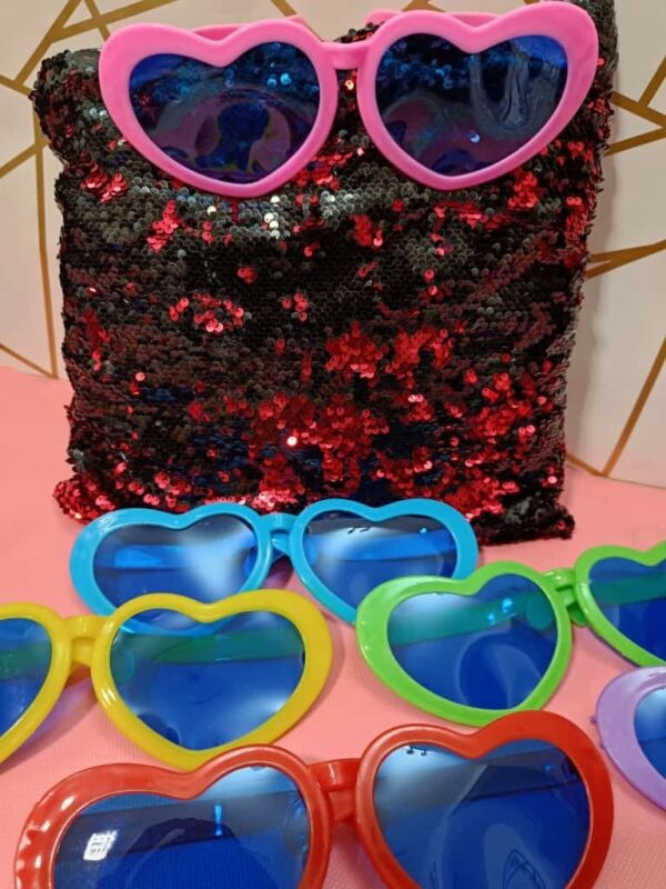 Esmi- *Funky Big Goggles*
