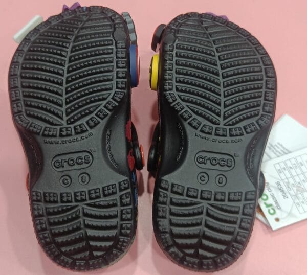 Esmi *Premium Range- Crocs?- Avengers Theme with charms included*