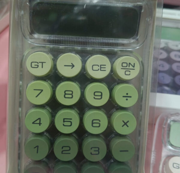 Esmi- *Transparent Schick Calculator*