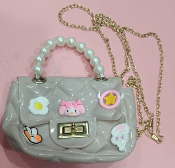 M6yVy7ERP5.jpg Esmi *Trendy Mini Sling Bag*