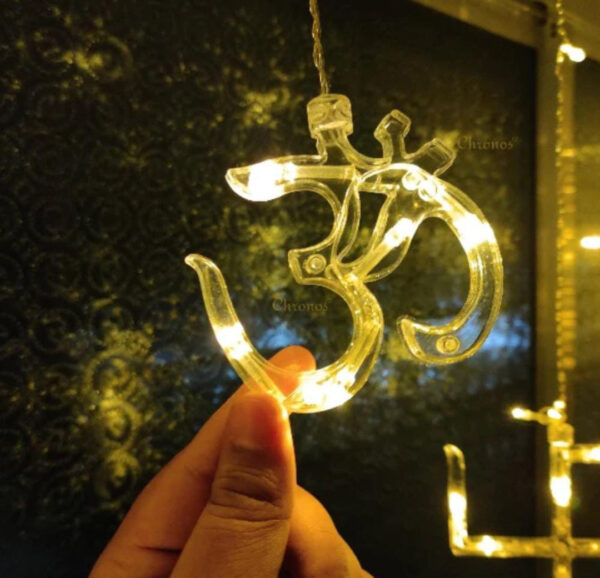 Esmi- ? *Swastik led Light 12 strings 11ft curtain*
