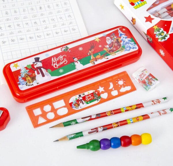 Esmi *Crayons Stationary Set- Christmas*