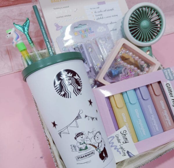 ZnWwm7owgg.jpg Esmi *Starbucks Premium Combo*