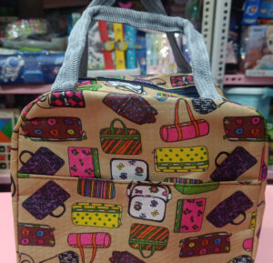 Esmi- *Insulated Lunch bag*