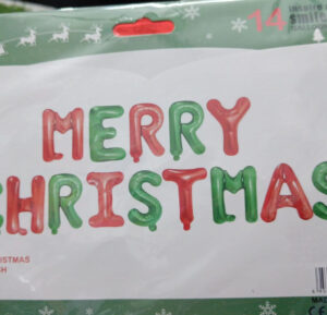 Esmi- *Merry Christmas Foil Balloon set