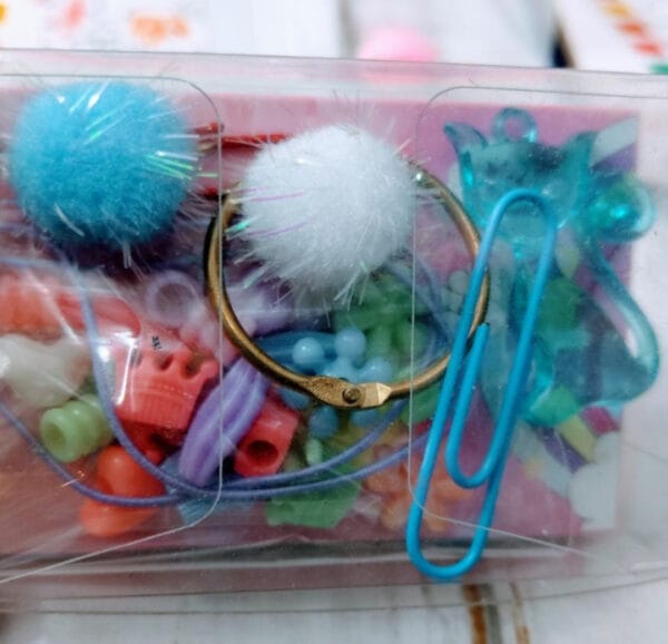 Esmi *DIY Accesories Kit + Spiral Diary + Clips*