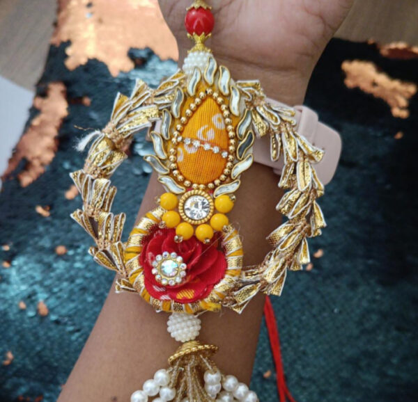 Esmi- *Rakhi- Goti Patti Set*