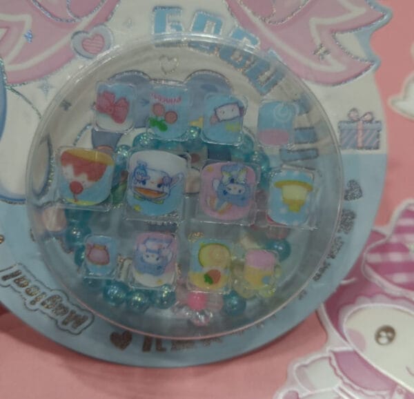 Esmi *Nail Stick ons & Bracelet*