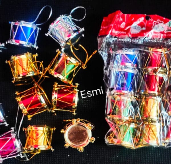 qm2JYNkAg2.jpg Esmi *Christmas Decoration Items*