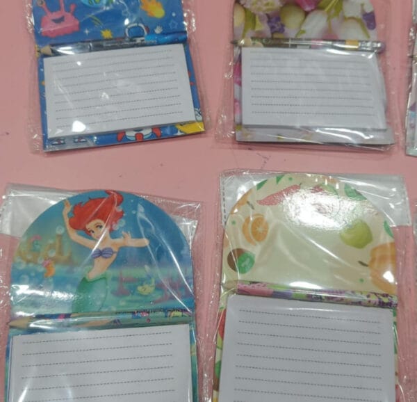 Esmi- *Fridge Magnet Holder with Notes diary & Pencil*