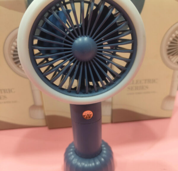 Esmi- *Fan with Stand*