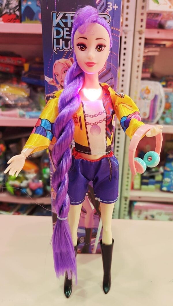 2026/07/1002795982.jpg Esmi®- *Kpop Demon Huntrix Doll with Light & Music & Accessories*