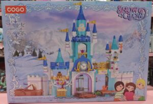 ❄️ Snow Glow Princess Castle Building Blocks – 644 Pieces